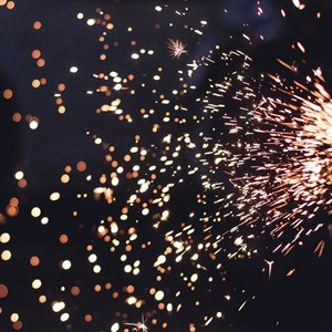 Sparks 692122 1920